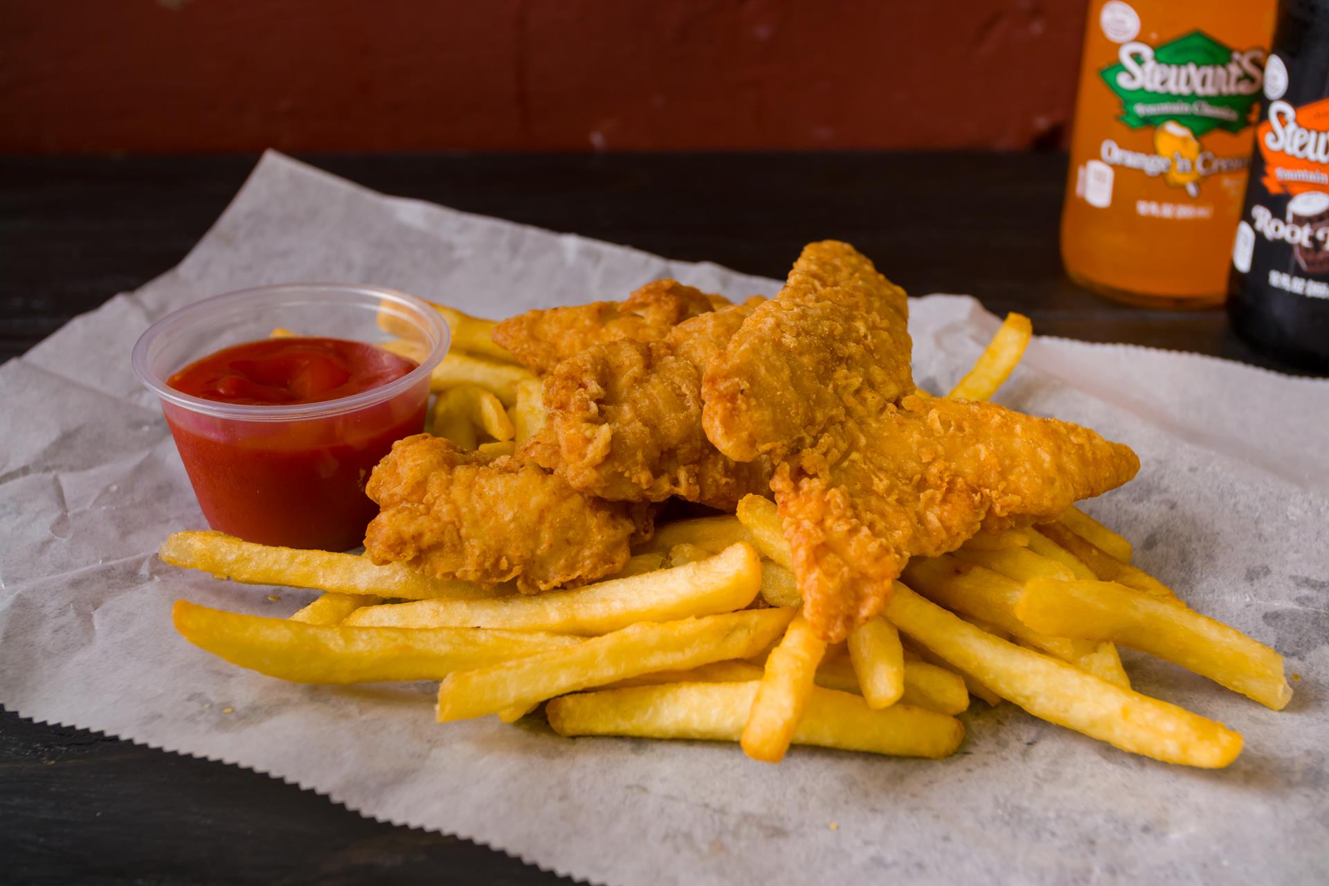 Fried fish with sauce